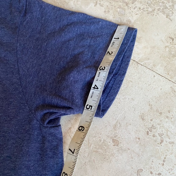 Snoopy Tshirt - Picture 8 of 8